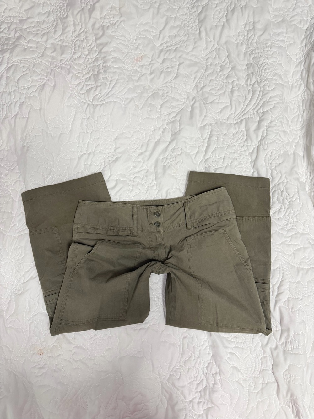 Low waist Double Button Inc International Concepts Cargo Capri